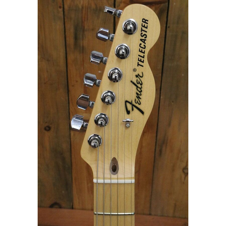 Fender American Special Telecaster 2011 - Image 2