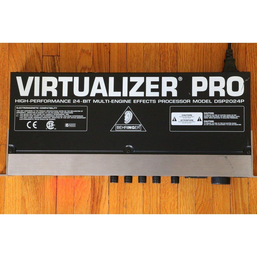 Behringer Virtualizer Pro DSP2024P Effects Processor 2002 – SOLD